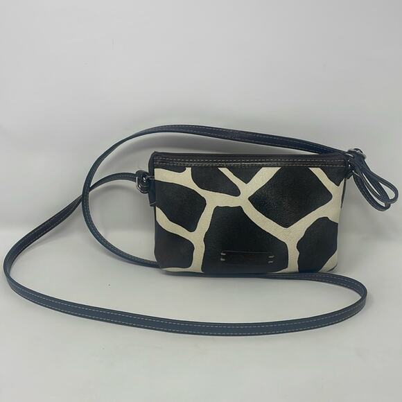 Nine & Co. by Nine West animal print crossbody - Picture 1 of 12